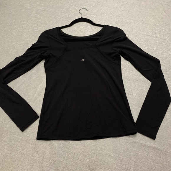 Lululemon Top - Picture 1 of 10